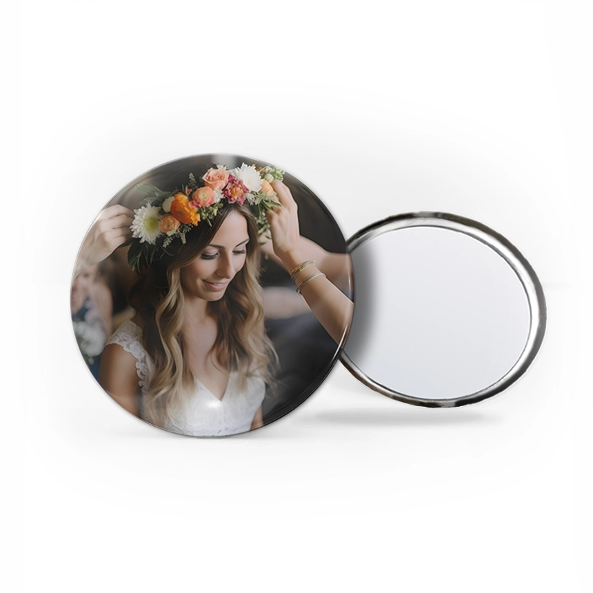 espejo personalizado con una novia con una corona de flores