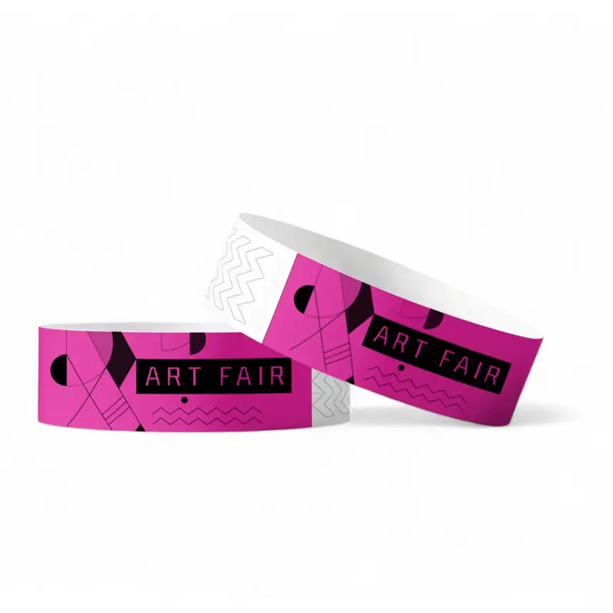 deux bracelets Tyvek personnalisés pour un salon d’art