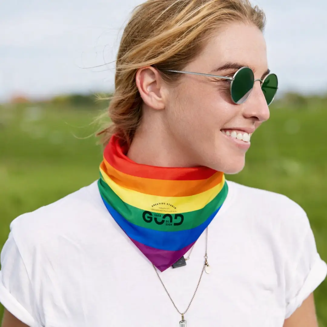 Lenços arco-íris personalizados