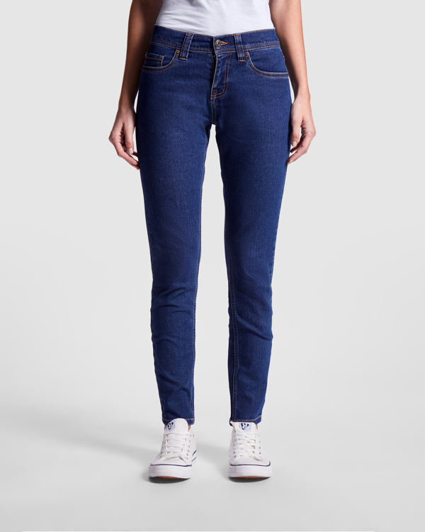BROCK WOMAN 8416 Roly